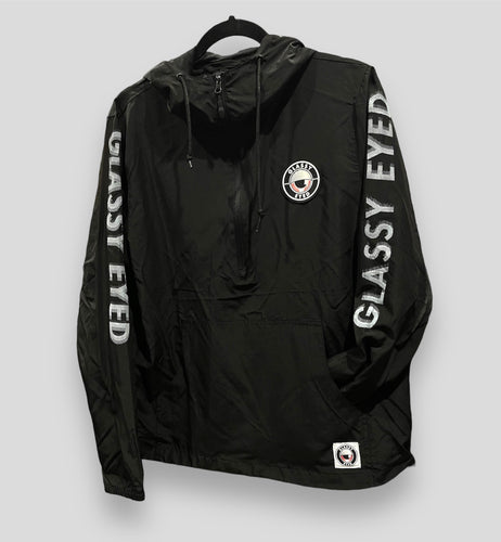 Light weight windbreaker